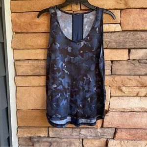 Ideology blue black camouflage active tank top Large